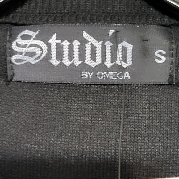 Studio by Omega Men's NWT Black Argyle Quarter Zip Pullover Sweater Size Small - Picture 2 of 9